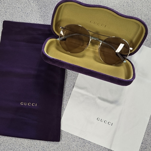 Gucci Sunglasses - Picture 1 of 6